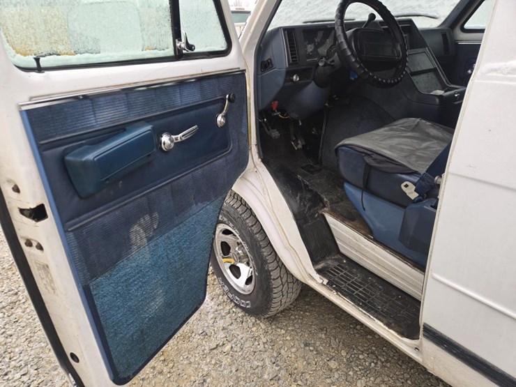 1995-chevrolet-g20-image-26