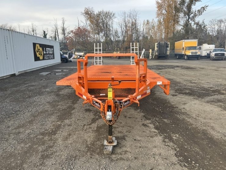 2010-bentley-t/a-sno-cat-trailer-image-8