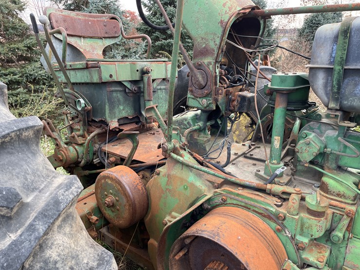 john-deere-730-image-15