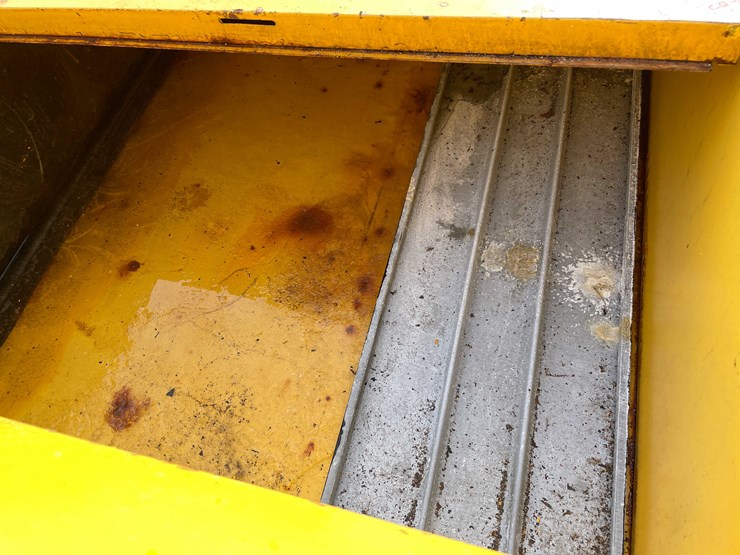 #3140-•-flammables-cabinet-image-6