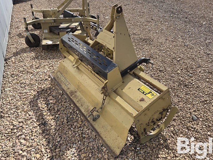 land-pride-rt1558-58"-3-pt-tiller-image-5