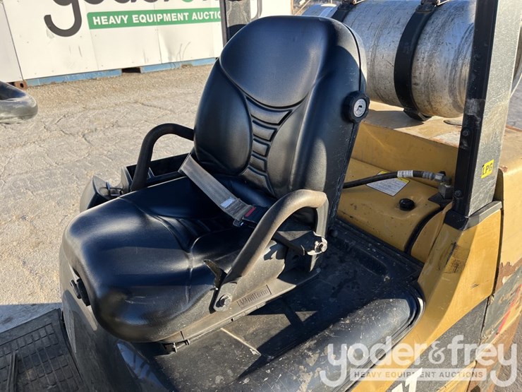 2015-caterpillar-2c6000-image-13