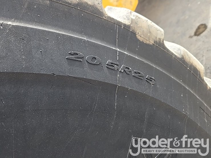 2014-caterpillar-938k-image-35