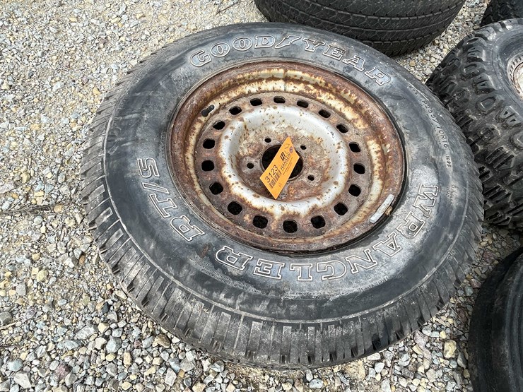 #3123-•-(6)-misc.-wheels-and-tires-image-2