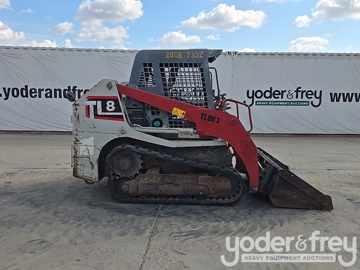 2019-takeuchi-tl8-image-6