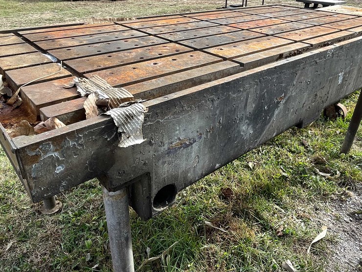 #3148-•-heavy-duty-shop-table-image-5