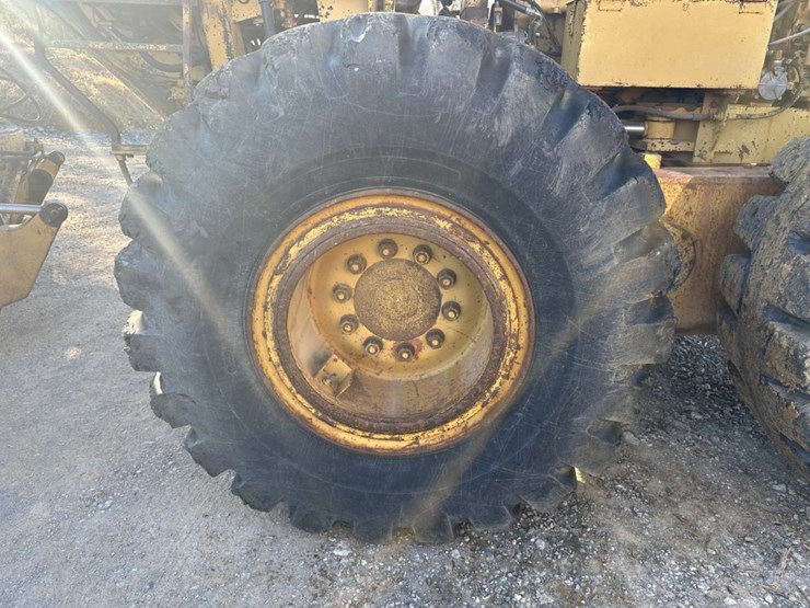 caterpillar-16g-image-70