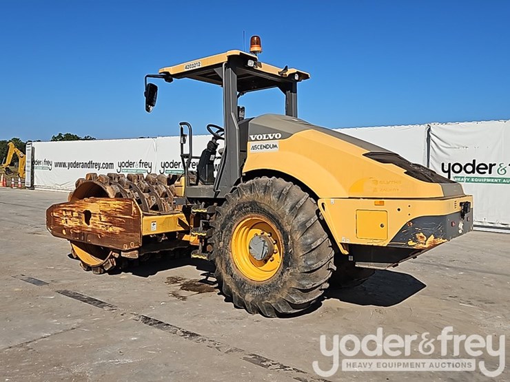 2018-volvo-sd115b-image-4