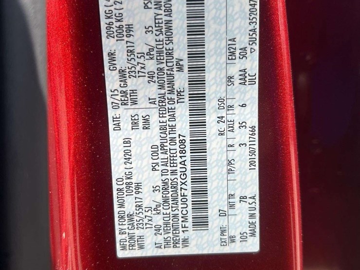 2016-ford-escape-image-5