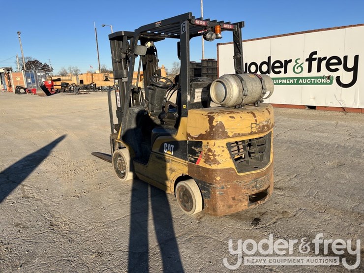 2015-caterpillar-2c6000-image-3