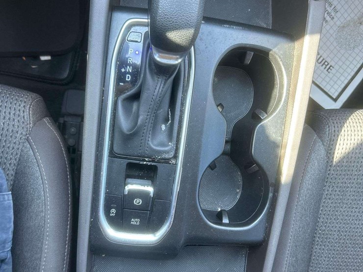 2020-hyundai-santa-fe-image-15