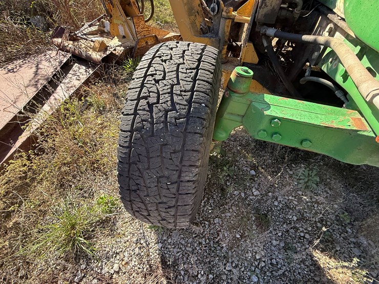 john-deere-6330-image-10