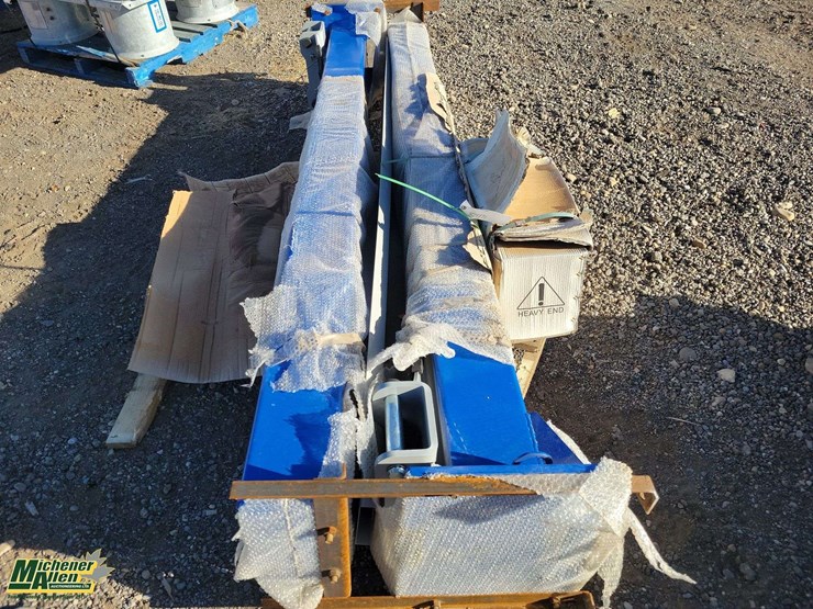 2-post-car-lift-image-7