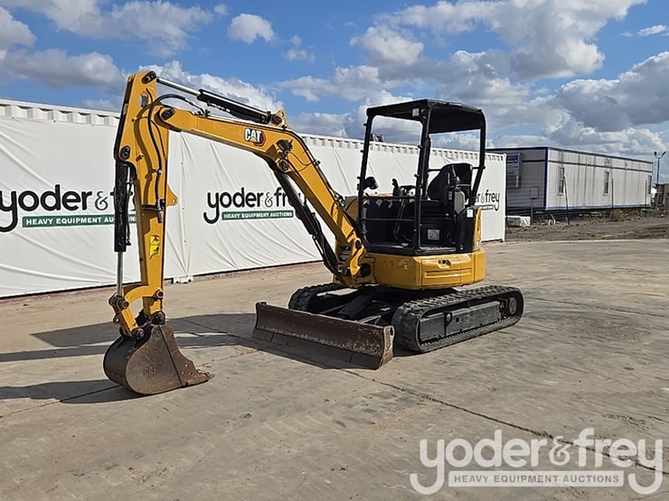 caterpillar-303-image-1