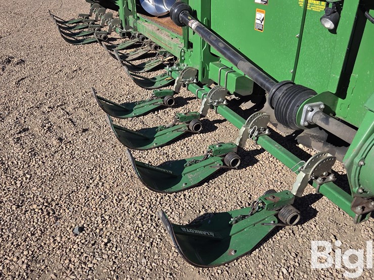 2013-john-deere-612c-stalkmaster-image-12