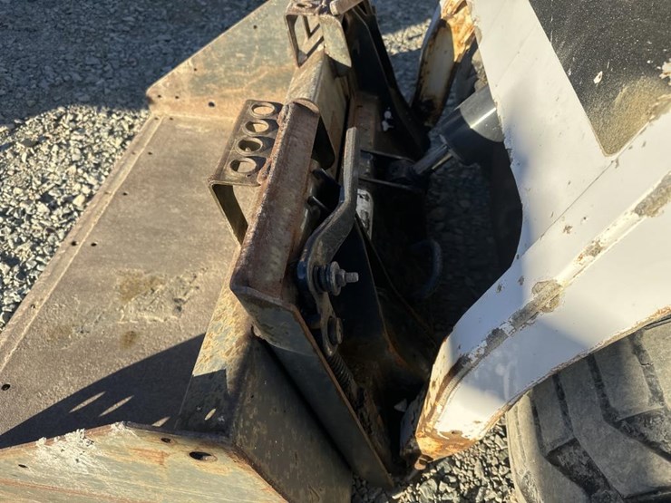 2015-bobcat-s70-image-19