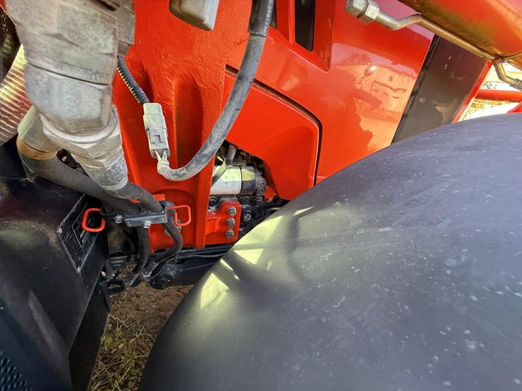 kubota-m7-171-image-42