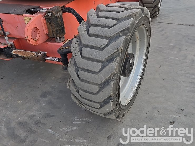 2015-jlg-600aj-image-20