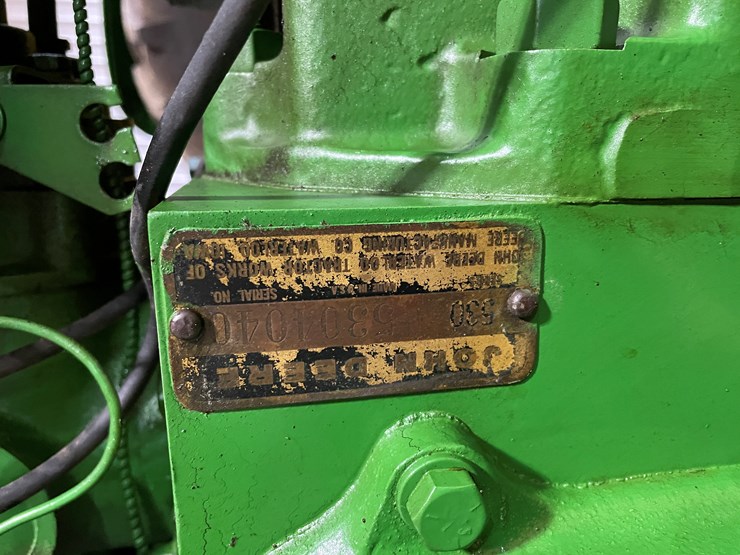 john-deere-530-image-23