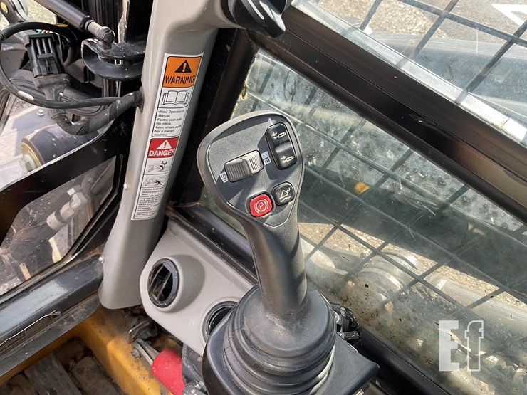 2022-new-holland-c337-image-20