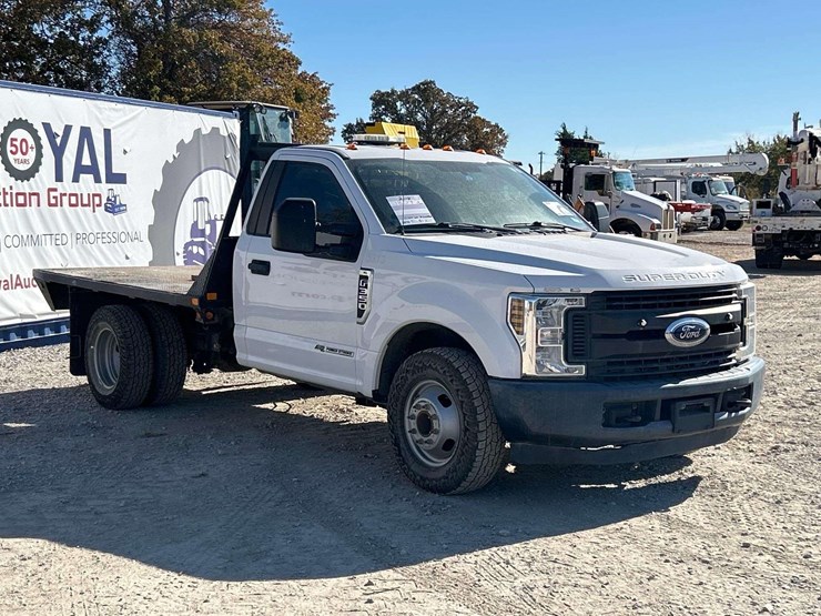 2018-ford-f350-image-4