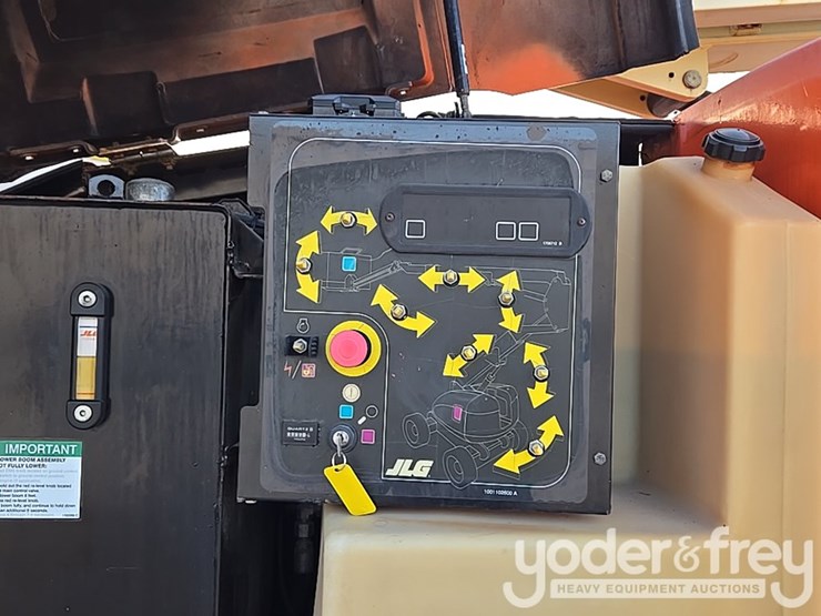 2015-jlg-600aj-image-83