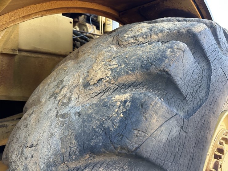 caterpillar-824b-image-54