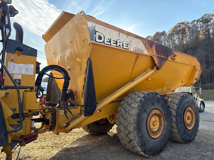 2015-deere-460e-image-9