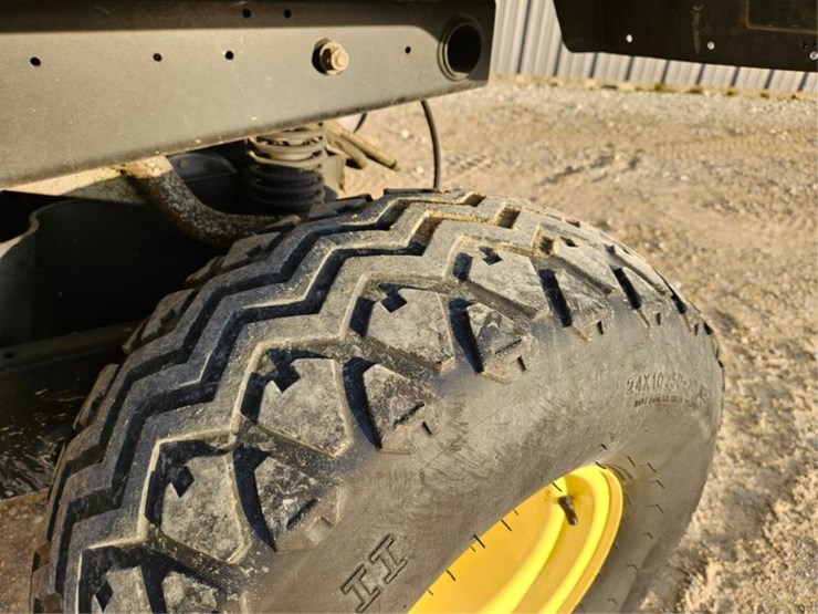 2009-john-deere-gator-hpx-image-16