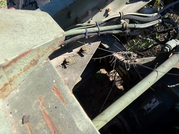 #22592-•-inop-1992-freightliner-t/a-daycab-truck-tractor-vin:-1fuymzyb1np520782-image-44