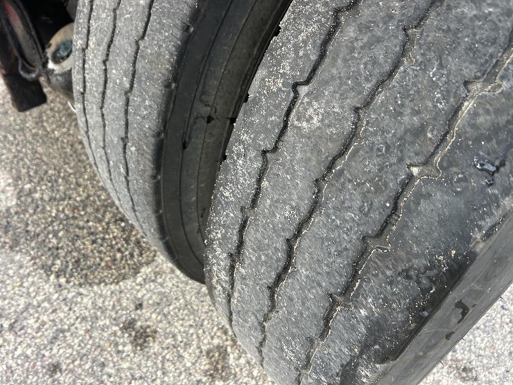 #1673-•-2002-international-workstar-tri-axle-dump-truck-image-70