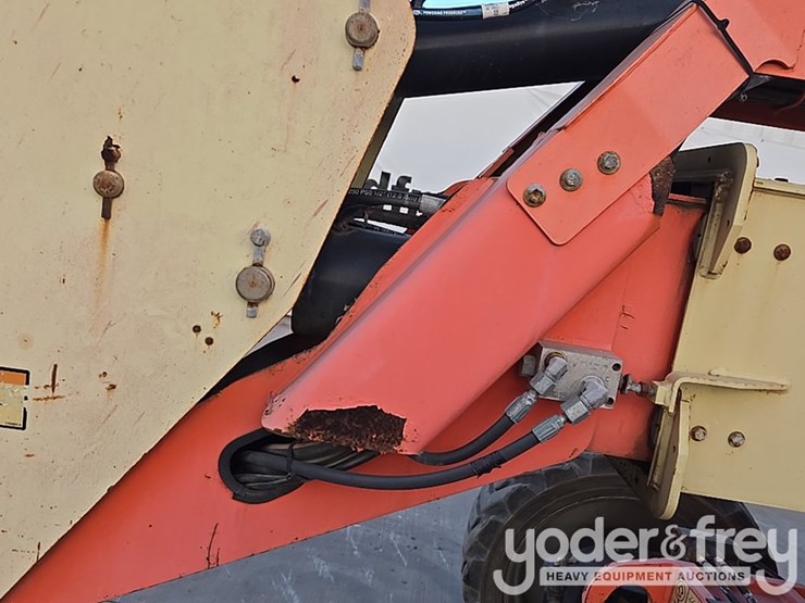 2015-jlg-600aj-image-71