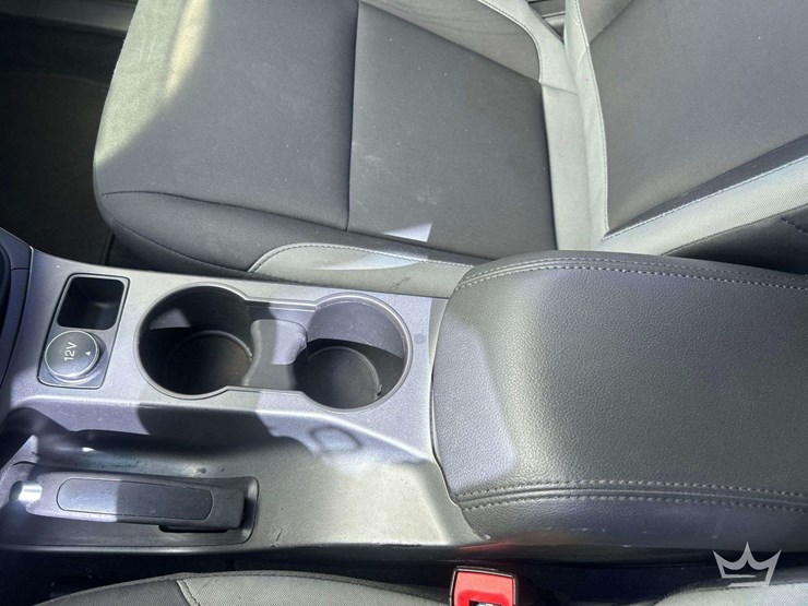 2016-ford-escape-image-16