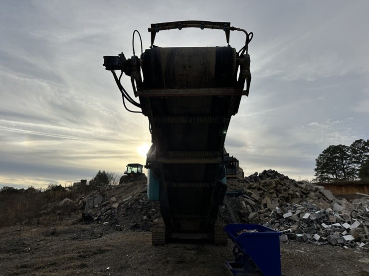 2014-powerscreen-premiertrak-400-image-7