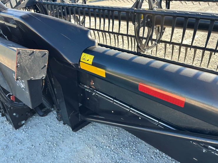 2019-mac-don-fd140-image-10