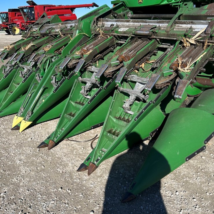 2022 JOHN DEERE C12F