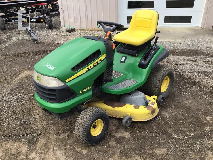 john-deere-la145-image-2