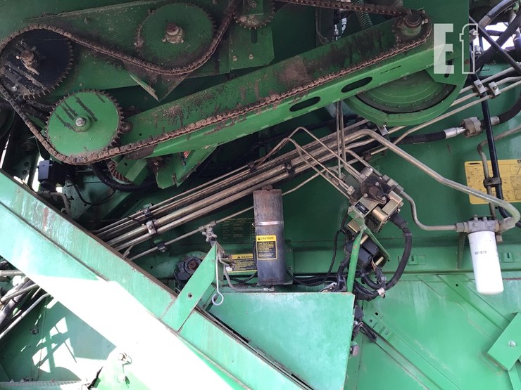 1992-john-deere-9500-image-16