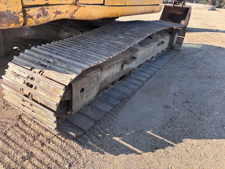 komatsu-pc200-lc-image-13