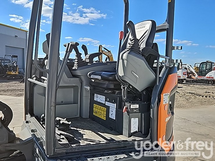 2024-develon-dx27z-7-image-54