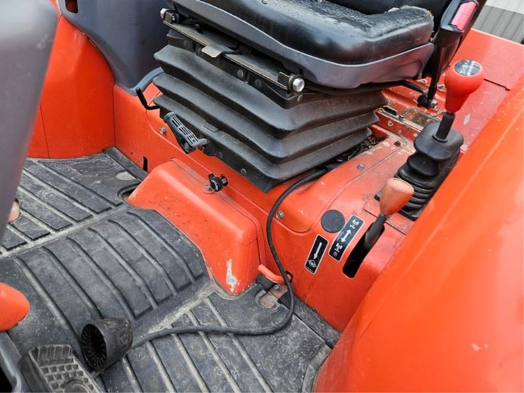 kubota-l4760-image-32