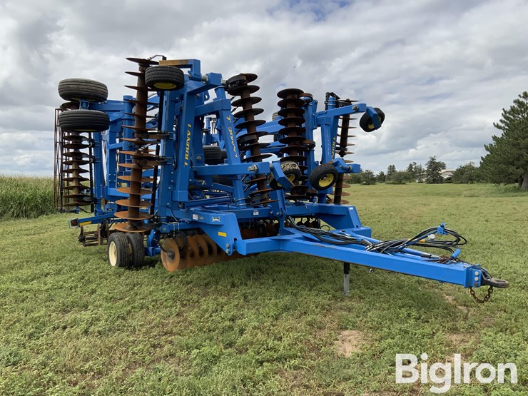 2012-landoll-7458-44-vt-plus-vertical-tillage-image-3