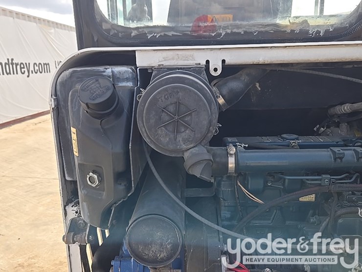 bobcat-331g-image-42