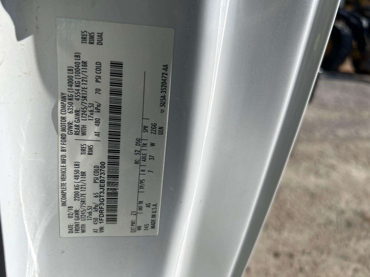 2018-ford-f350-image-5