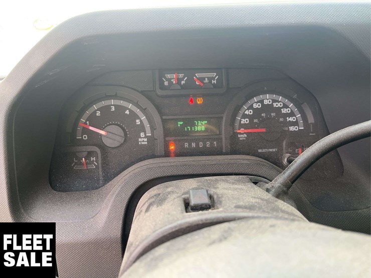 2009-ford-cargo-image-12