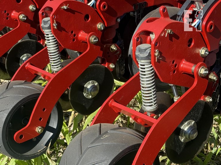 2024-case-ih-2160-image-60