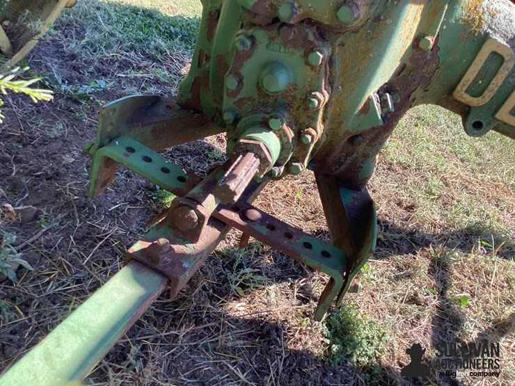 john-deere-b-image-15