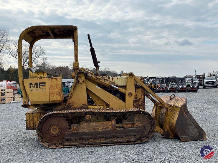 massey-ferguson-300-image-5