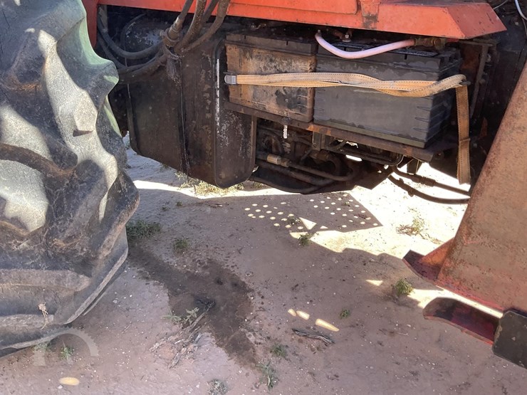 allis-chalmers-7020-image-7