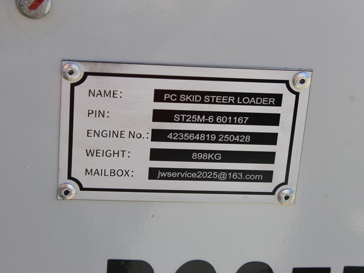 #3510-•-2025-mini-loader,-skid-steer-image-7